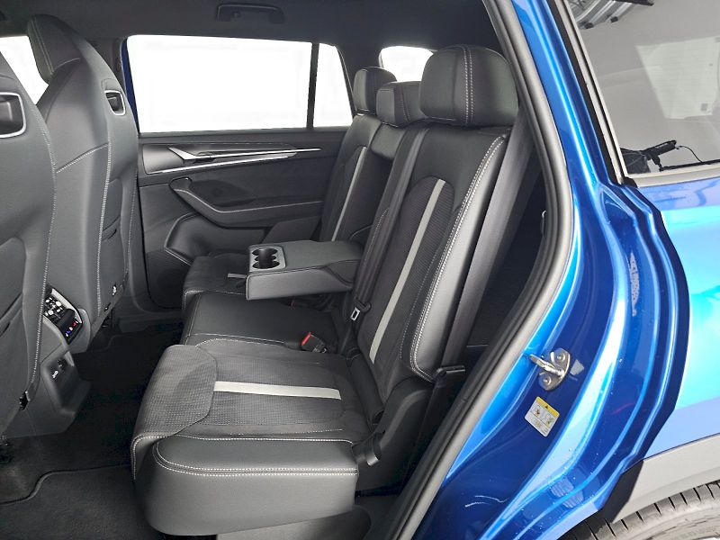 Škoda Kodiaq (2025) 2.0TDi 142kW 4x4 SPORTLINE 7S - fotka 7 z 30