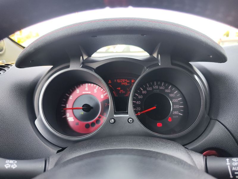 Nissan Juke 1.6 DIG-T/160kW Nismo RS - fotka 15 z 31