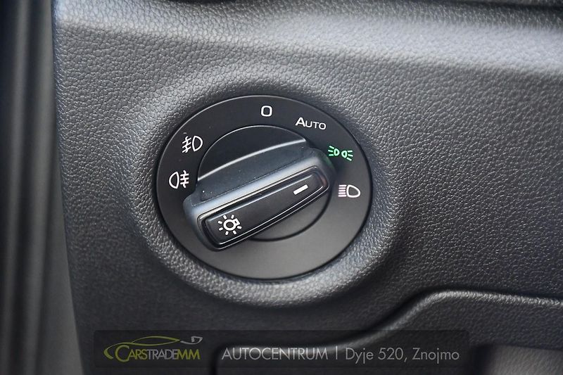 Škoda Fabia 1.0TSi STYLE 1M ČR - fotka 26 z 49