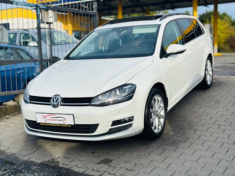 Volkswagen Golf (2017) 2.0TDi PO SERVISU,APP,PANORAMA - fotka 3 z 21