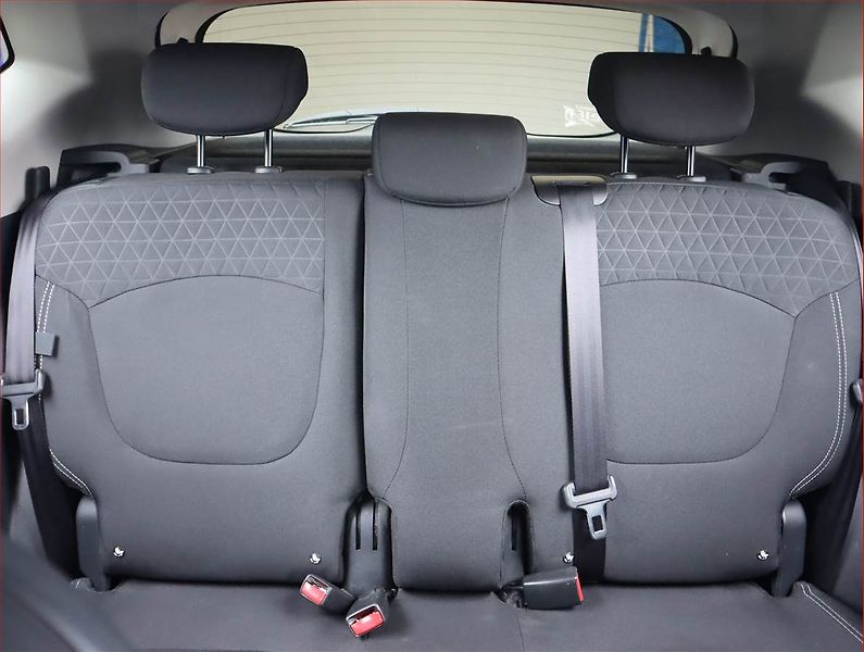 Renault Captur (2017) 0.9 TCe, Serv.kniha, Navi - fotka 10 z 19