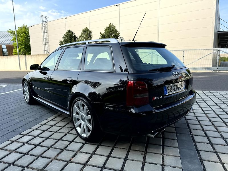 Audi RS 4 B5 2.7 V6 - fotka 7 z 20