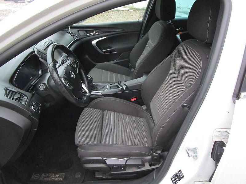 Opel Insignia 2,0D-120KW-NOVÁ STK+OLEJ - fotka 11 z 27