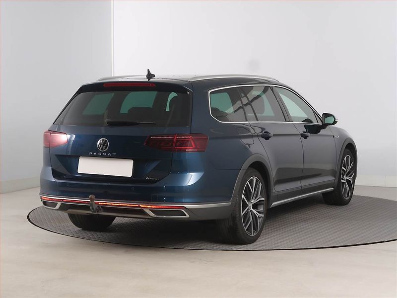 Volkswagen Passat (2021) Alltrack 2.0 TDI - fotka 5 z 21