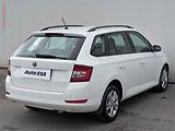 Škoda Fabia (2019) 1.0 TSi, ČR, LED, výhřev sed - náhled 6