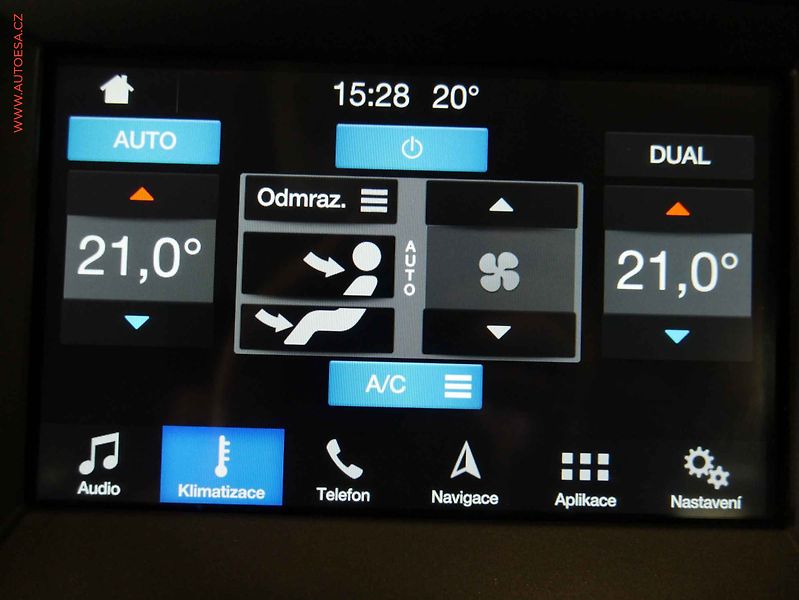 Ford Galaxy (2017) 2.0TDCi 7Míst, AT, LED, navi - fotka 17 z 27