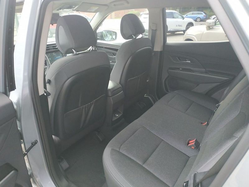 KGM Korando 1.5T, SMART,2WD, MT, SKLADEM - fotka 12 z 28