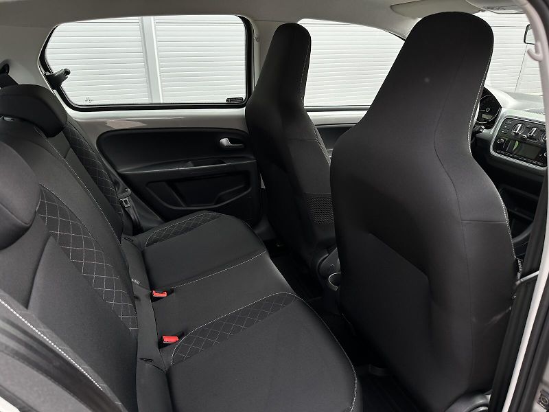 Škoda Citigo 1.0MPi Automat 55kW KLIMA AC L - fotka 32 z 35