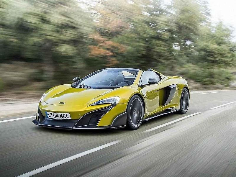 McLaren 675LT Spider.