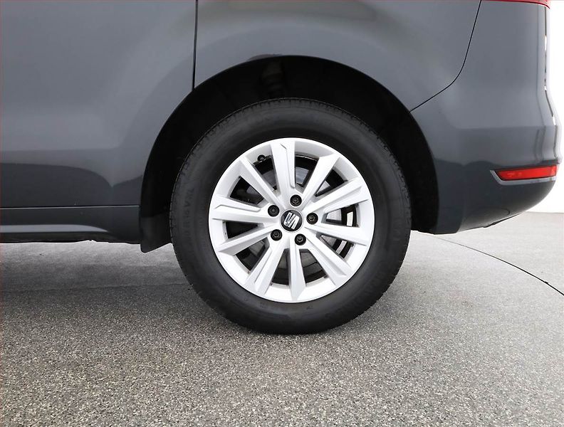 Seat Alhambra (2017) 2.0 TSI, Automat, 7 míst - fotka 21 z 21
