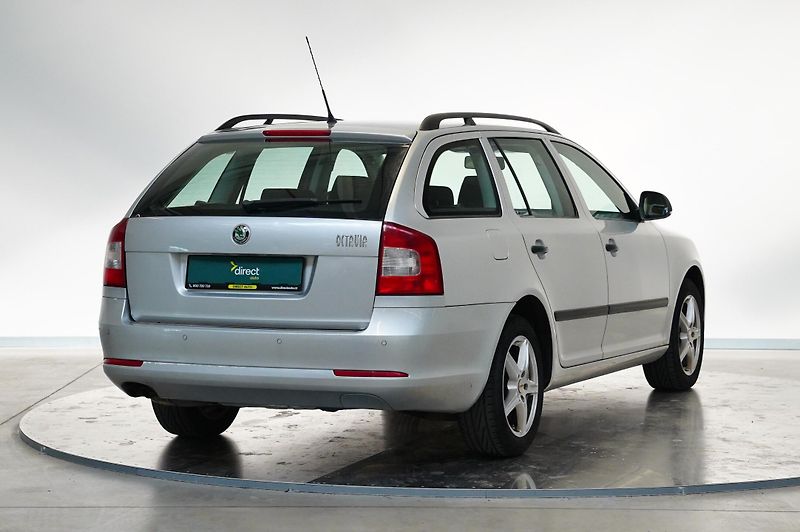 Škoda Octavia - fotka 3 z 6