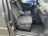 Volkswagen Caddy (2018) MAXI 2,0TDi 7 míst pěkný stav! - náhled 27