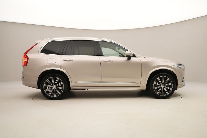 Volvo XC90 B5 AWD BRIGHT PLUS AUT CZ 7m - fotka 14 z 64