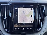 Volvo XC60 FWD B5/vzduch/4*klima/PANO/  - náhled 31