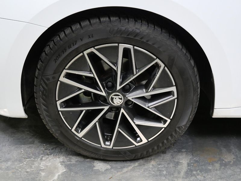 Škoda Octavia - fotka 10 z 26