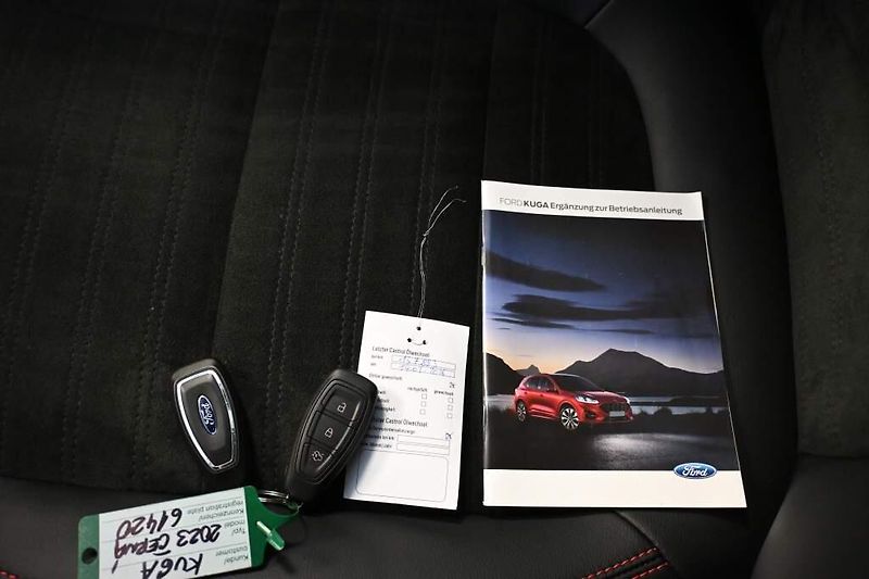 Ford Kuga (2023) 2.5 ST-LINE X LED FHEV VIRTUAL - fotka 31 z 36