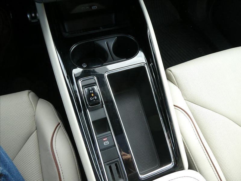 Škoda Enyaq Coupé 85x 210kW Laurin&Klement - fotka 37 z 47