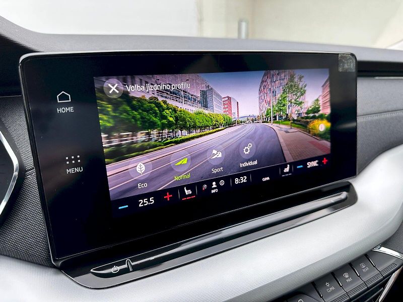 Škoda Octavia (2021) 1.5 TSI 110kW Style Combi - fotka 15 z 22