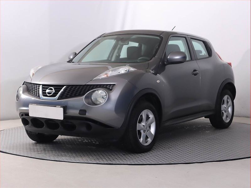 Nissan Juke (2014) 1.6 i, Park. senzory - fotka 2 z 16