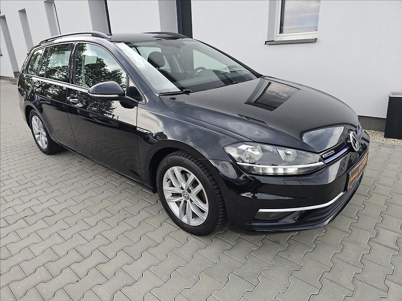 Volkswagen Golf VII 1,5TSi DSG Comfortline - fotka 4 z 43