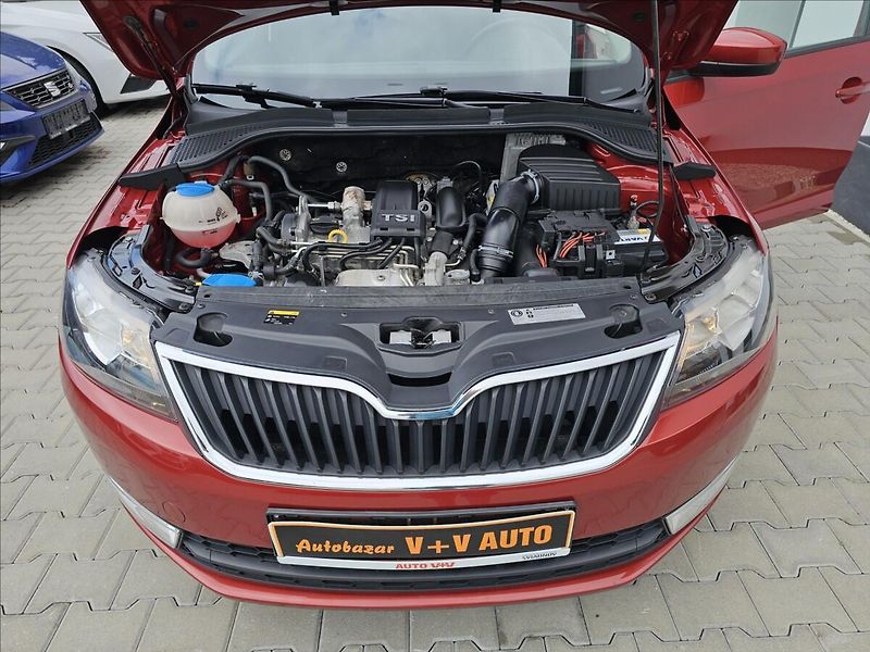 Škoda Rapid 1,2 TSi 63KW Ambition KLIMA AL - fotka 36 z 37