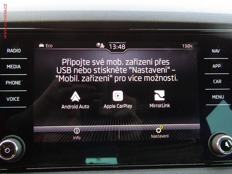 Škoda Karoq (2022) 1.5 TSi, 1.maj,ČR, DSG, navi - fotka 18 z 23