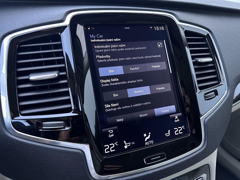 Volvo XC90 D5 AWD Inscription Polestar - fotka 21 z 29