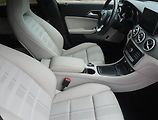 Mercedes-Benz CLA (2017) 220 4MATIC - náhled 9