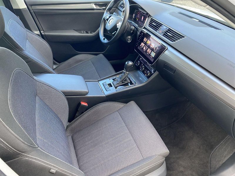 Škoda Superb (2021) Combi iV 1.4 TSI DSG Style - fotka 8 z 36