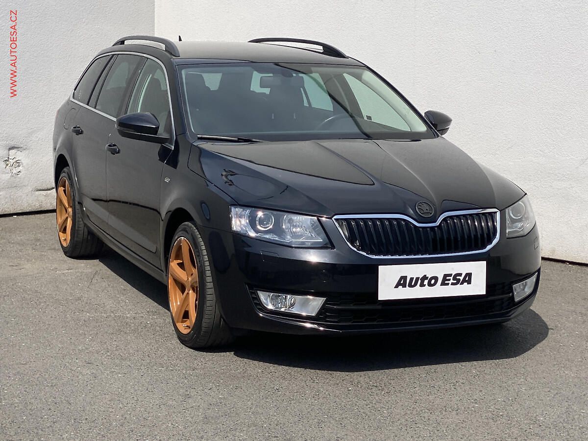 Škoda Octavia 2.0 TDi, Edition, bixen,navi