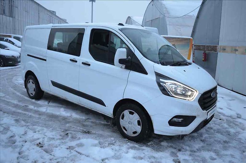 Ford Transit (2022) CUSTOM 2,0 D - fotka 3 z 16