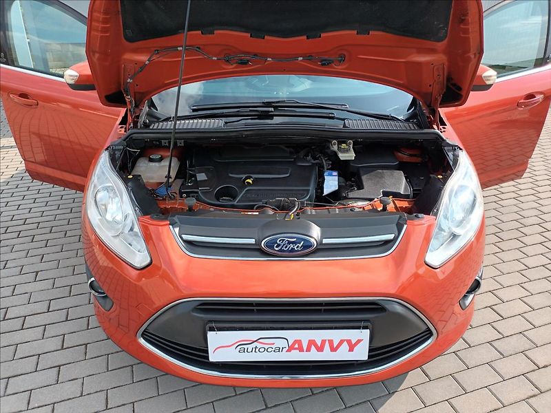 Ford Grand C-MAX 2,0 TDCI,103KW,NAVI,SERVIS, - fotka 27 z 45