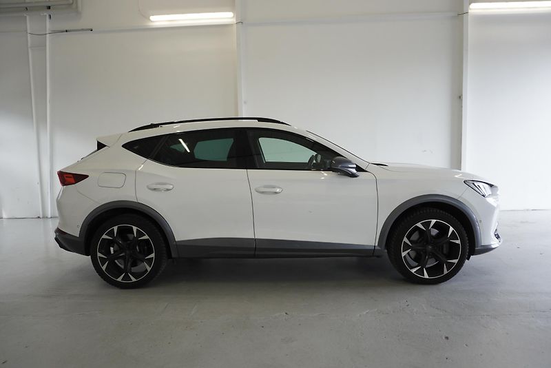 Cupra Formentor VZ 2.0 TSI 228kW 4x4 DSG - fotka 5 z 27