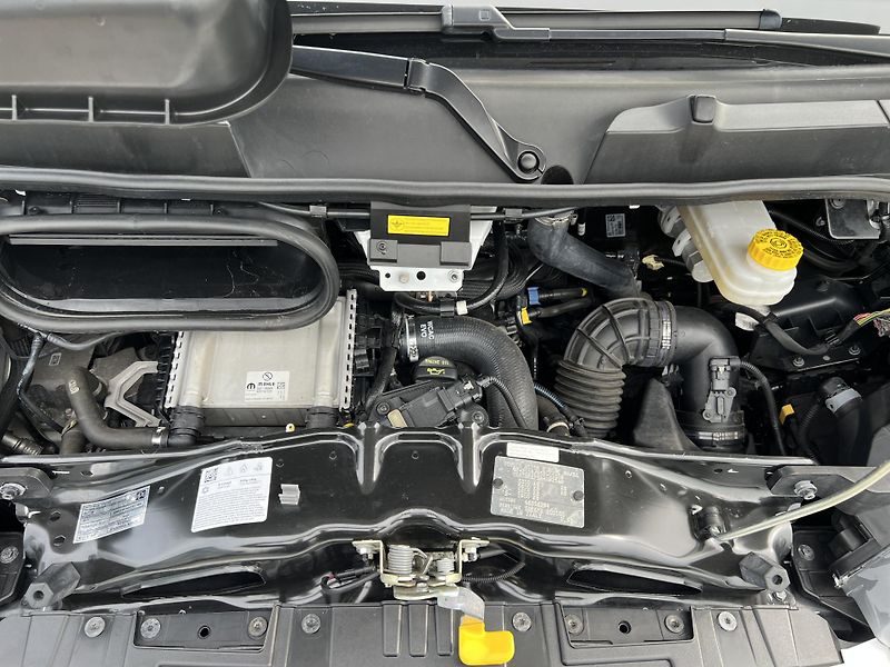 Toyota Proace Max 2.2D L2H2 Active ČR 1.MAJ DPH - fotka 29 z 35