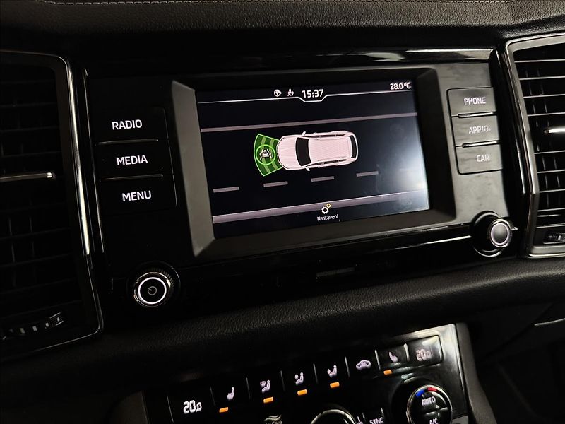 Škoda Kodiaq 1.5TSI 110kW 1 MAJITEL 63KM! - fotka 24 z 39