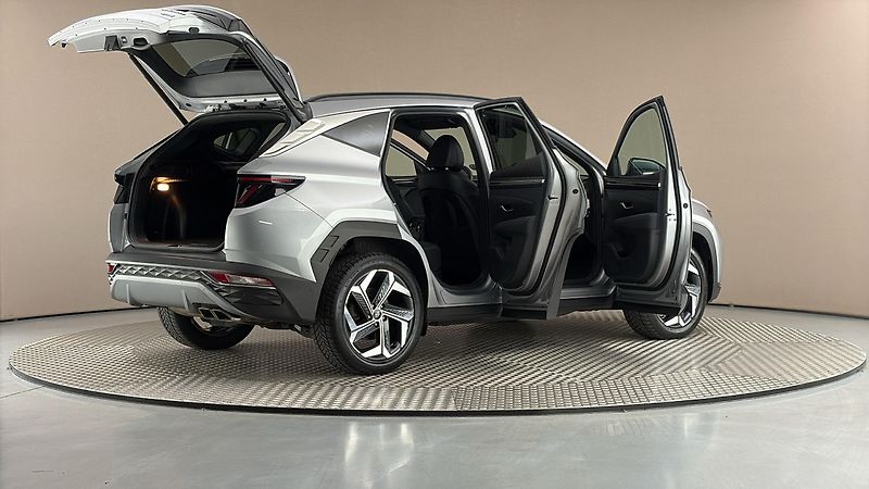 Hyundai Tucson 1.6 T-GDI AUT 4x4 Hybrid Style - fotka 6 z 31