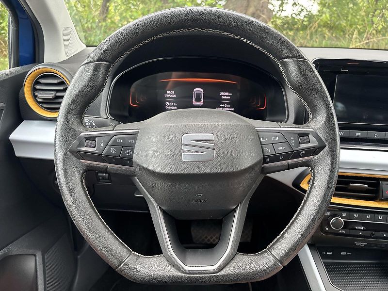 Seat Arona (2024) 1.0 TSI DSG Style - fotka 18 z 27