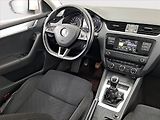 Škoda Octavia (2015) 1.6 TDI, Serv.kniha, Xenony - náhled 7