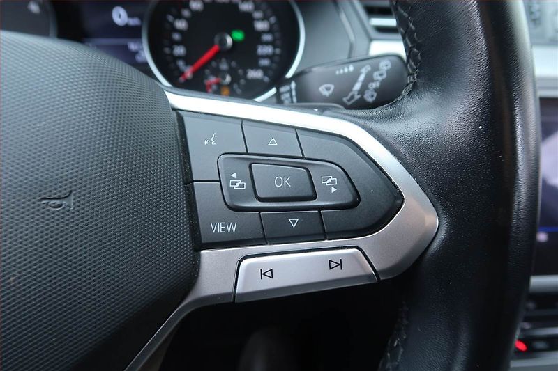 Volkswagen Passat (2022) 2.0 TDI, Automat, Serv.kniha - fotka 18 z 22