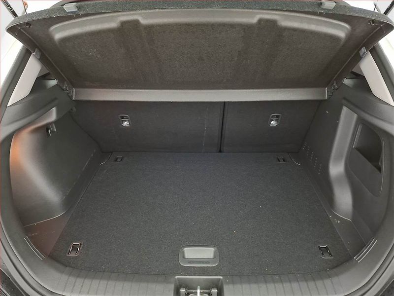 Hyundai Kona (2022) 1.0 T-GDI, ČR,1.maj - fotka 13 z 20