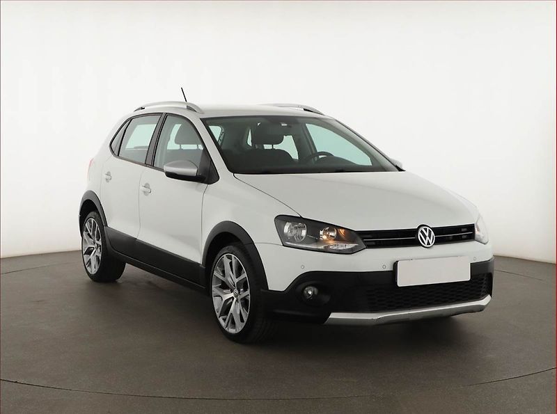 Volkswagen Polo (2016) Cross 1.2 TSI, Automat, Navi - fotografie inzerátu