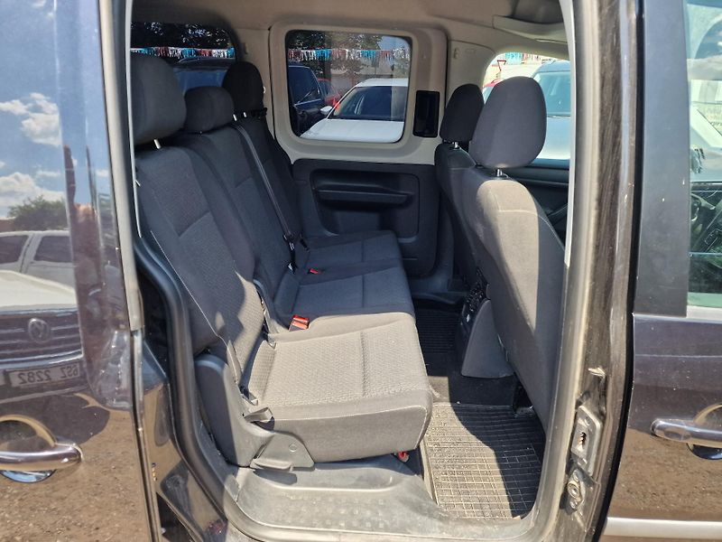 Volkswagen Caddy MAXI 2,0TDI 7SEDADEL NAVIGACE  - fotka 11 z 20