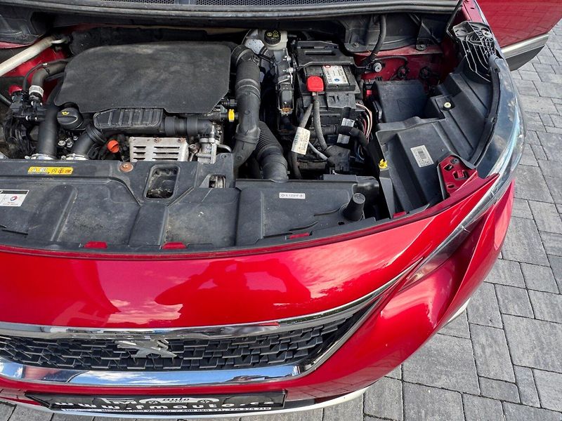 Peugeot 3008 (2017) 1.2 GT-line, automat - fotka 33 z 33