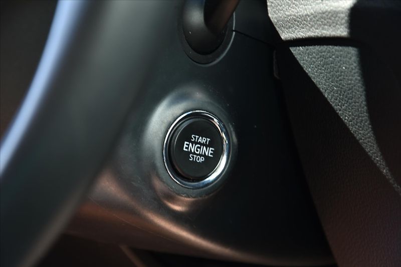 Škoda Superb 2.0 TDI 140kW DSG STYLE ČR - fotka 19 z 32