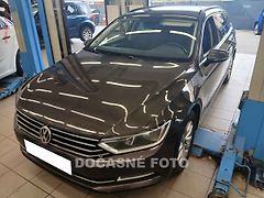 Volkswagen Passat (2015) 2.0 TDi, 1.maj, AC, temp - fotografie inzerátu