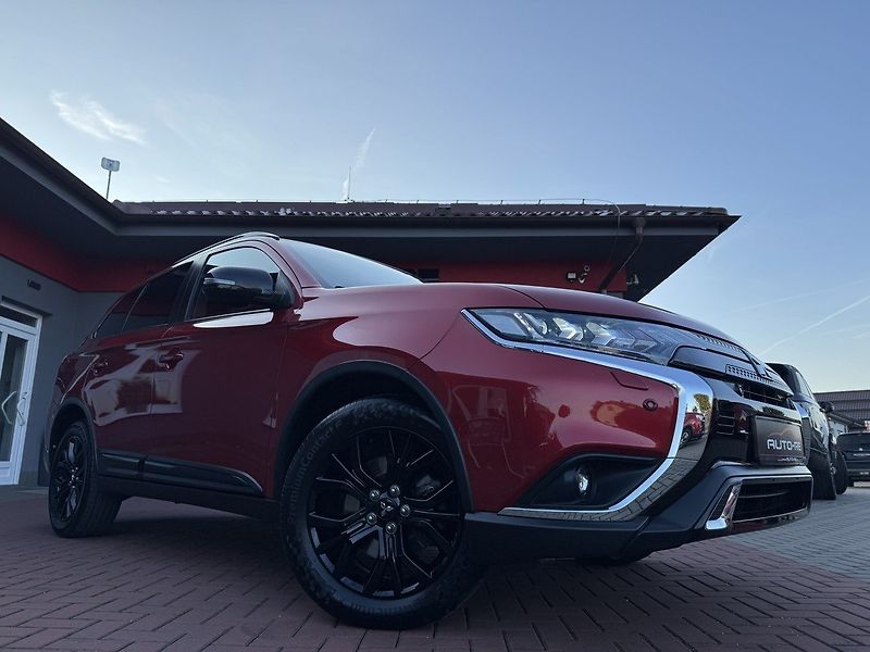Mitsubishi Outlander (2019) 2.0i Mivec AWD Automat LED - fotka 48 z 48