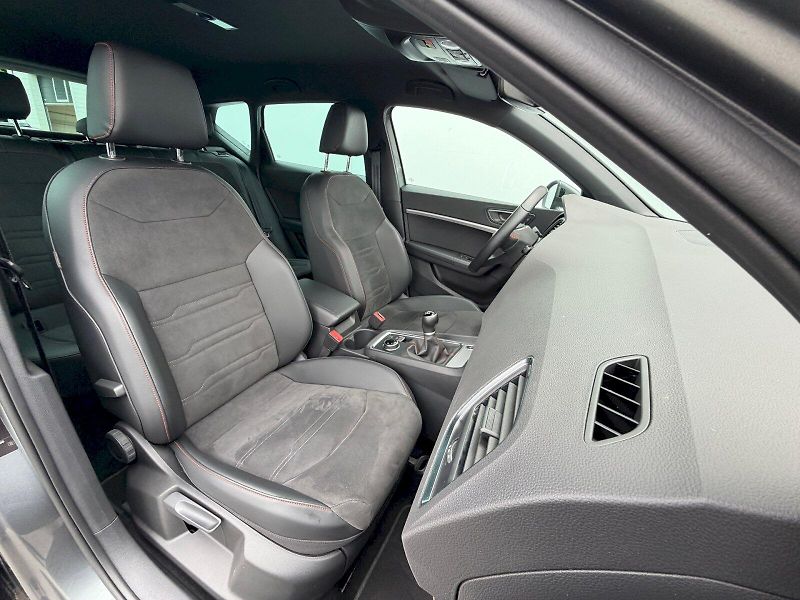 Seat Ateca (2023) 1.5TSI 110kW FR - fotka 30 z 35