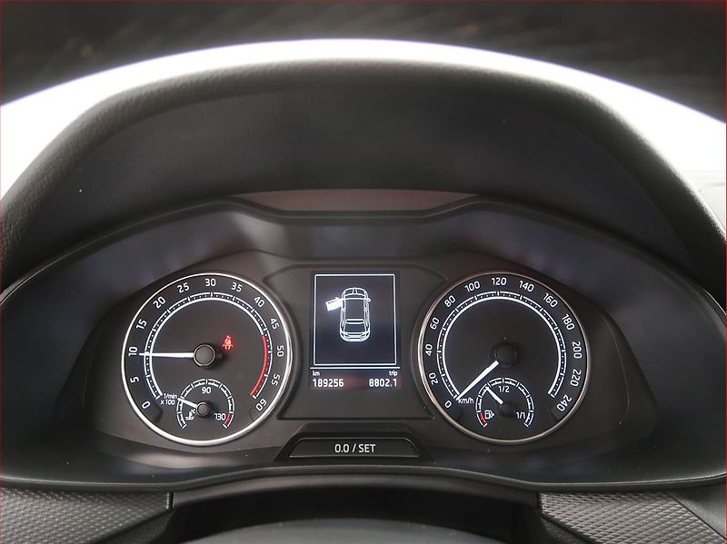 Škoda Scala (2019) Style 1.6 TDI, Automat - fotka 9 z 16