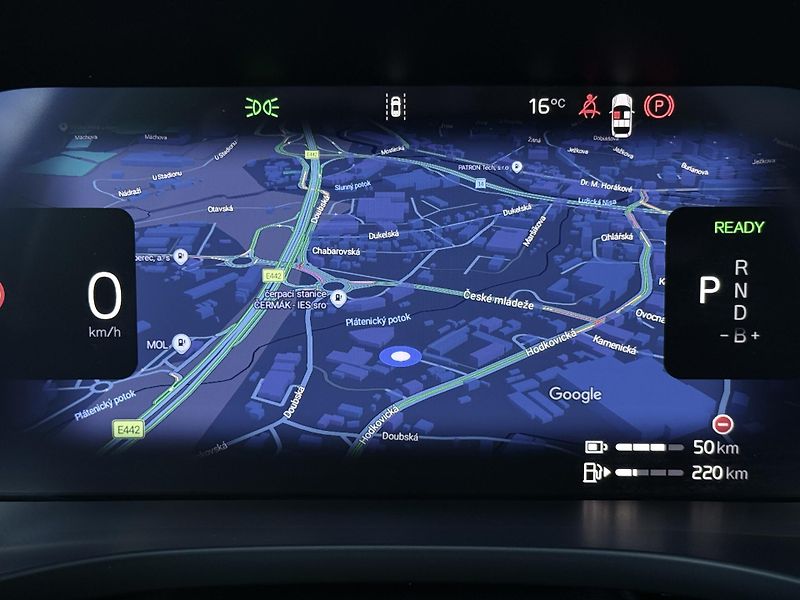Volvo XC60 T8 AWD RECH.*ULTRA DARK + kola - fotka 31 z 62