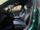Alfa Romeo Giulia (2026) 2.9 V6 BiTurbo 520k QV Carbon - náhled 11